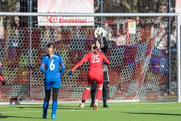 Bild 274 - wCJ Eimsbuettel - VfL Pinneberg : Ergebnis: 6:2